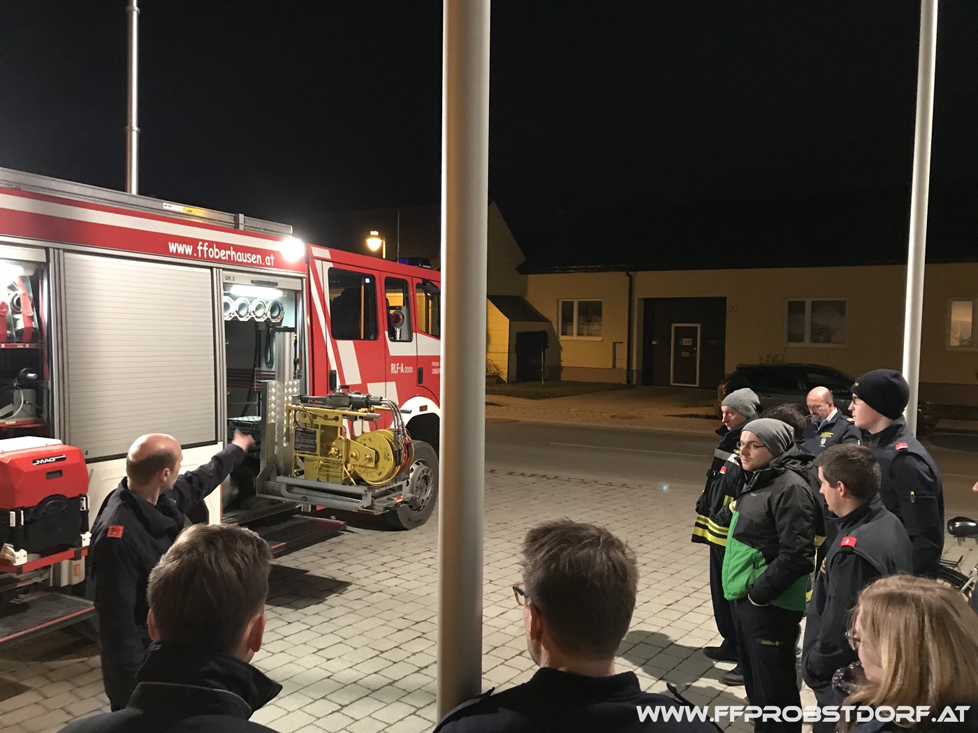 Foto 23.03.18 19 19 29