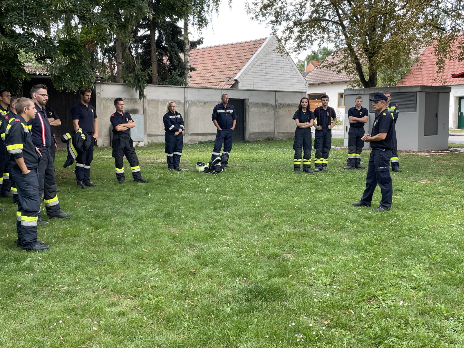 98036730-ac3f-4290-b098-d92ad7d10fb2